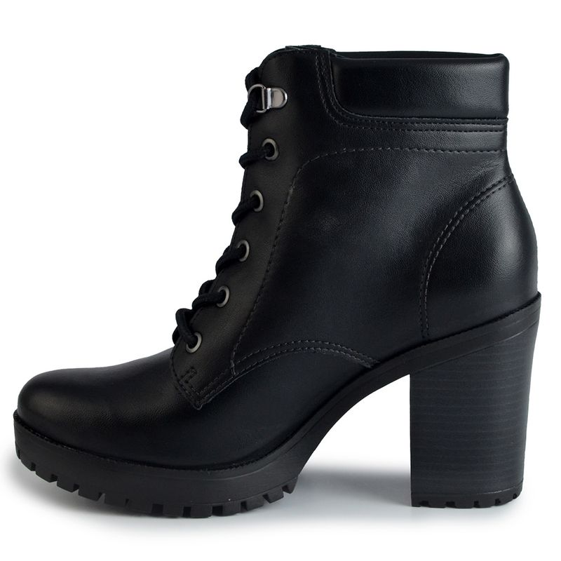 coturno-feminino-via-marte-salto-bloco-preto-23-1608-01-5-.jpg