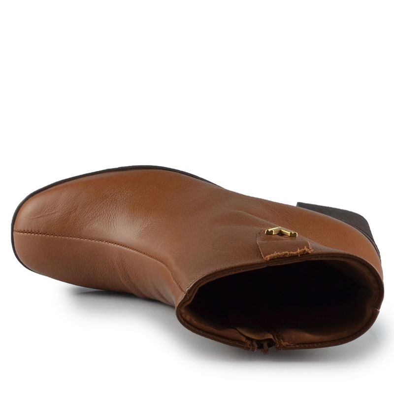 bota-via-marte-feminina-cana-curto-224-002-01-marrom-224-002-01-4-.jpg