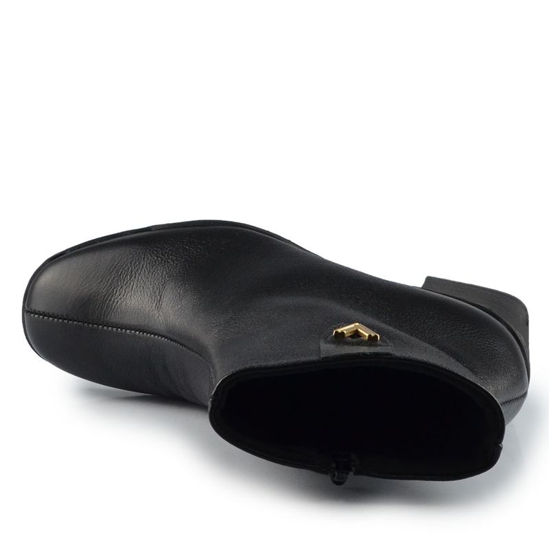 bota-via-marte-feminina-cana-curto-224-002-01-preto-224-002-01-4-.jpg
