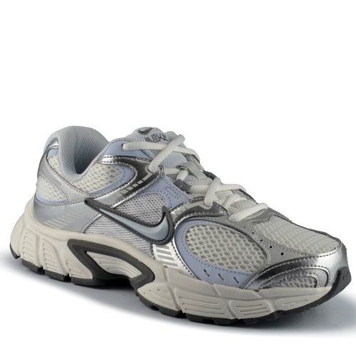 Tênis Casual Nike Feminino V5 RNR HQ7901-103
