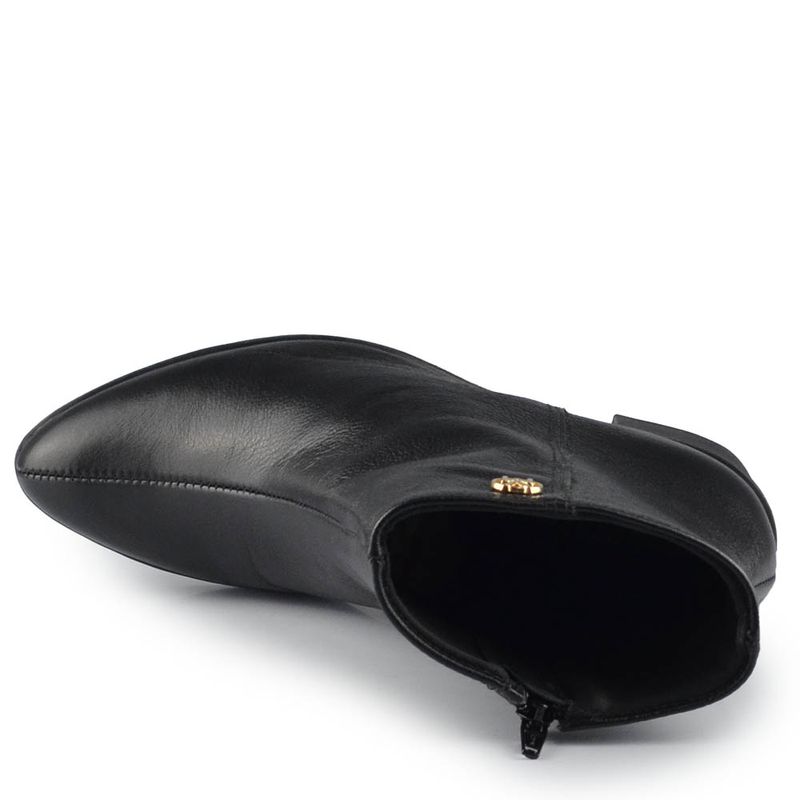 bota-cano-curto-via-marte-feminina-066-010-01-preto-066-010-01-4-.jpg