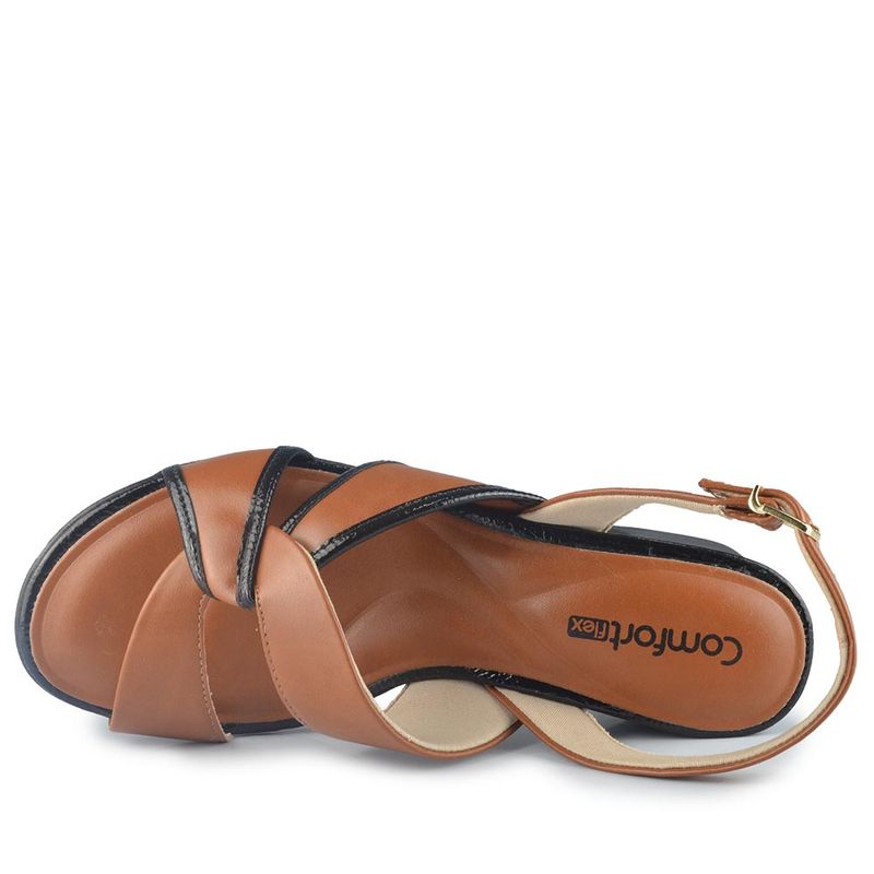 sandalia-salto-bloco-comfortflex-feminina-2556404-marrom-2556404(4).jpg