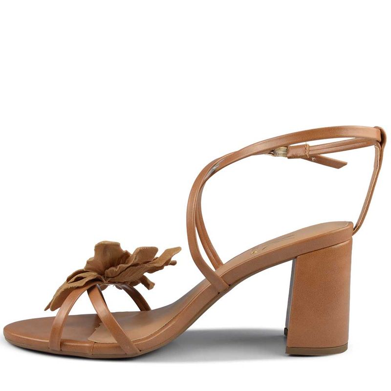sandalia-salto-bloco-vero-k-feminina-1031.9419-marrom-claro-1031.9419(3).jpg