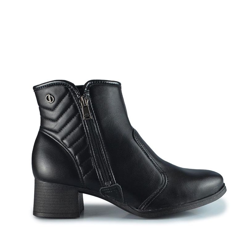 bota-cano-curto-dakota-feminina-d2453-preto-d2453(1).jpg